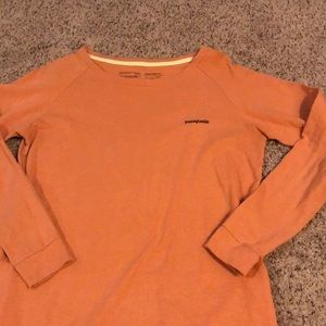 Patagonia long sleeve. Salmon color with colorful back